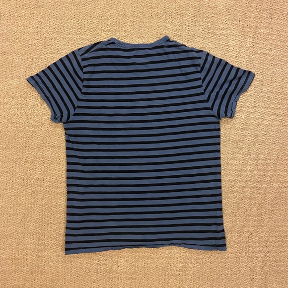 Mens Abrecrombie and Fitch stripped blue t-shirt size L - Picture 4 of 4